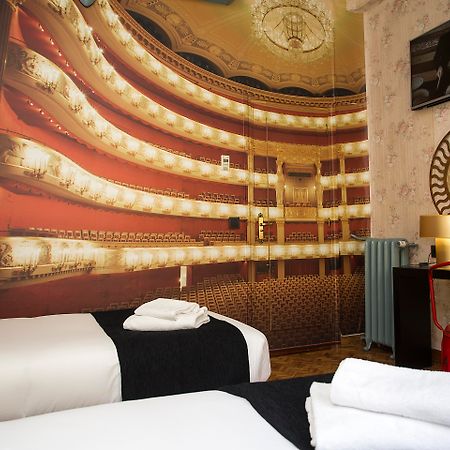 Hotel Casual Del Teatro Madrid Exteriér fotografie